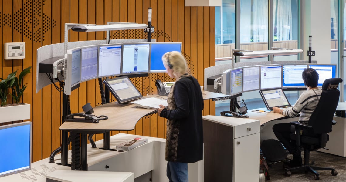 Communication centre standing
